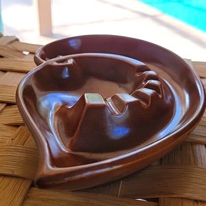 VINTAGE MCCOY ASHTRAY USA, BROWN SPIRAL